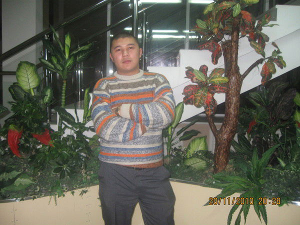 Азамат Бейсенов