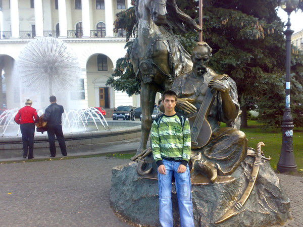 Артем Оборозный