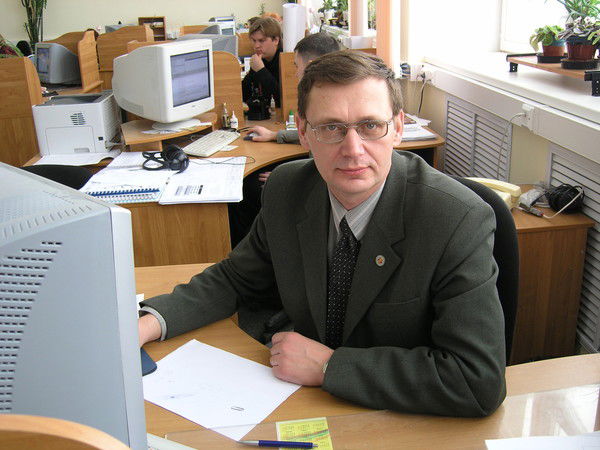 Петр Стародумов