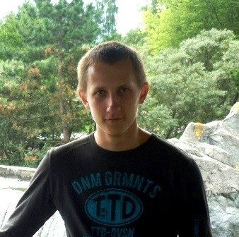 Максим Павлов