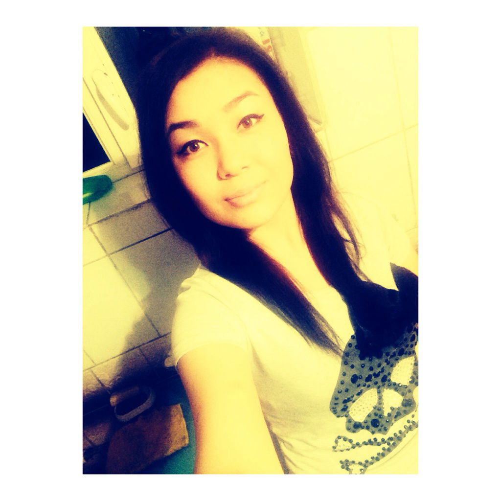 Aigera~~~ Love Prinsessa~~Girl