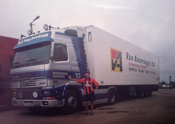 Евгений Казаков