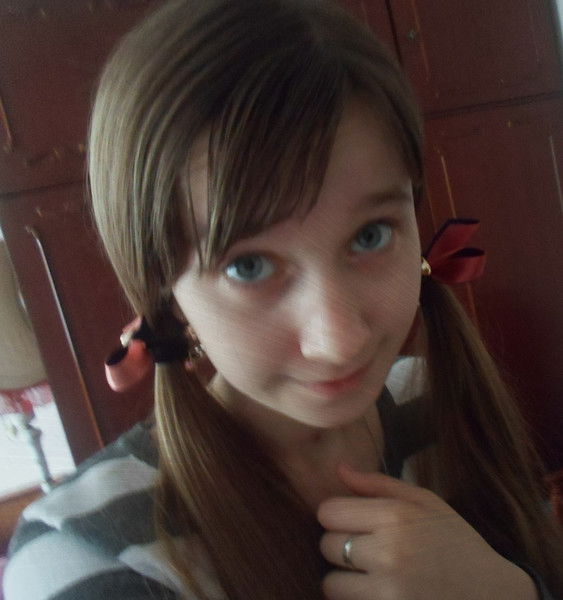 Каринка)) Лола