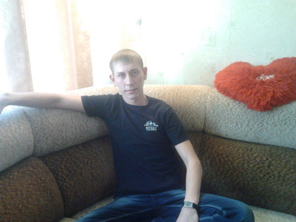 Сергей Никонов