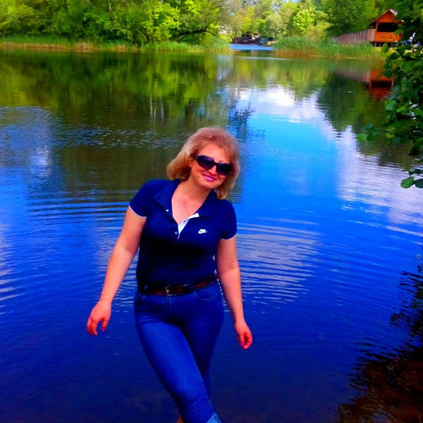 Лариса Златина