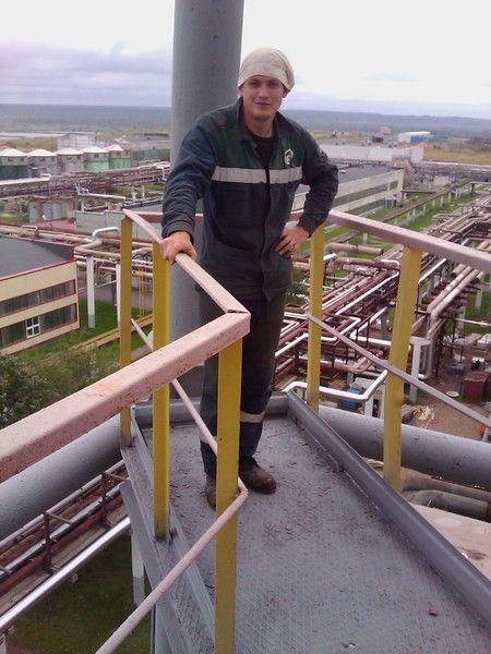 Денис Столяров