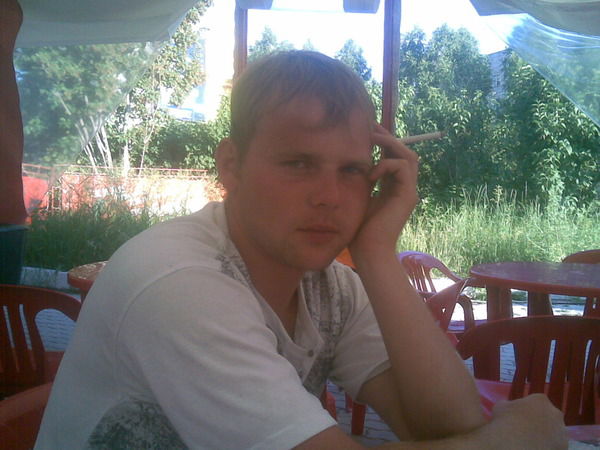 Анатолий Азанов