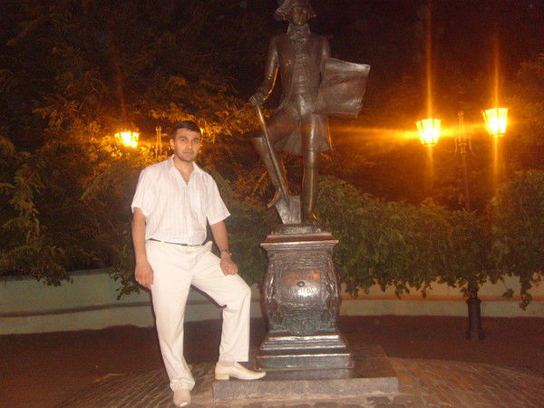 Артур Агасарян