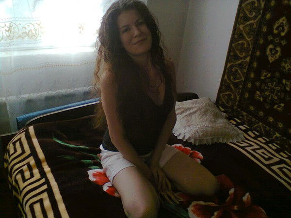 Кошка Темная