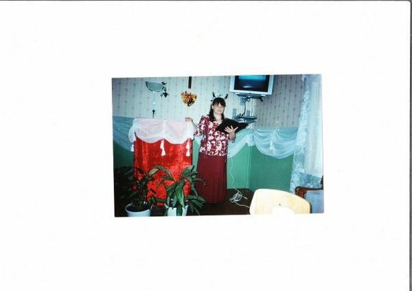 Нина Попова