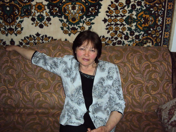 Елена Шумакова