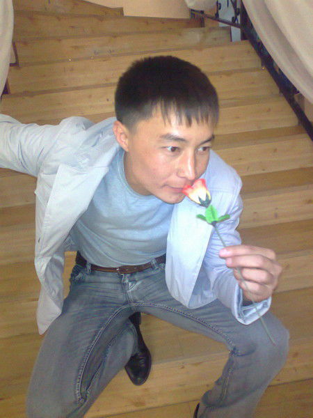 Сабит Мухтар