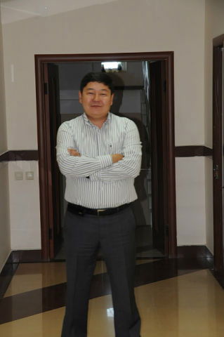 Бахыт Муратбеков