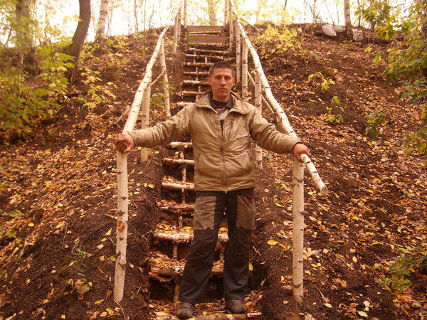 Михаил Иванов