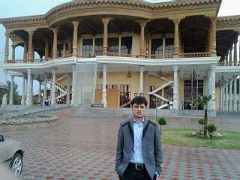 Искандар Эрматов