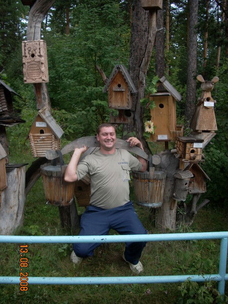 Олег Толчин