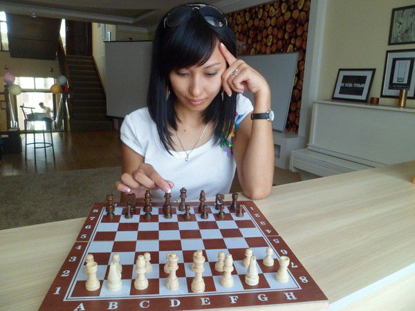 Айсулуу Тапаева