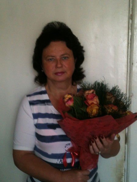 Елена Николаева