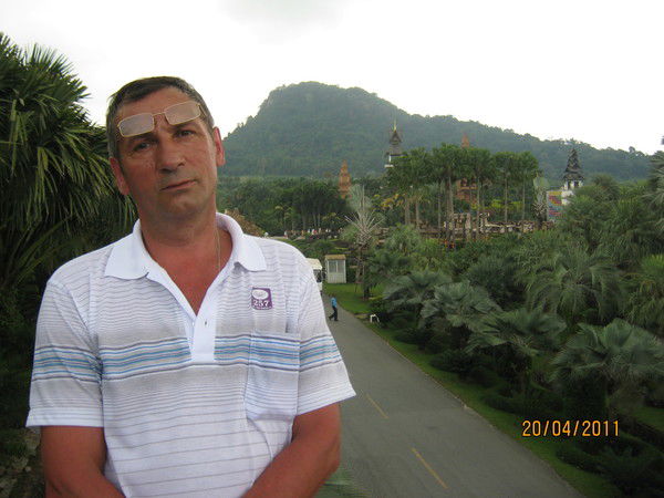 Виктор Баринов