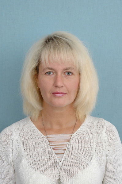 Анна Озерова