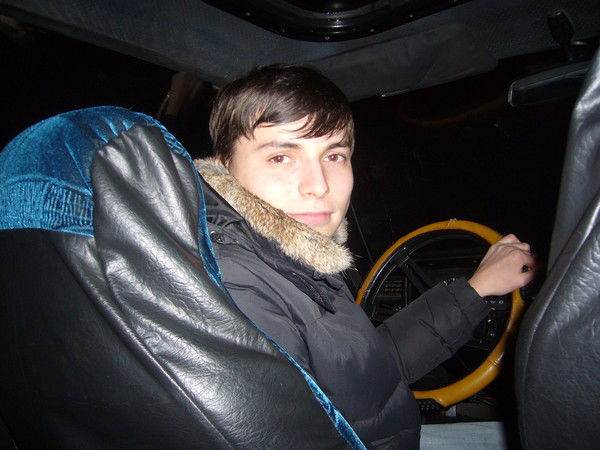 Антон Середа