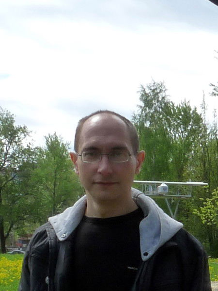 Олег Макушев