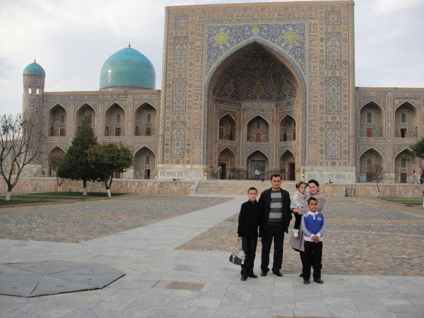 `нигора Мирахмедова