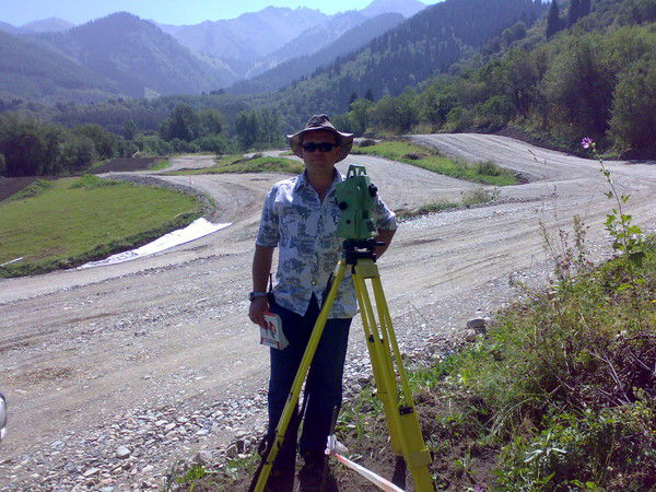 Юрий Михашонок