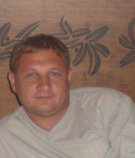 Анатолий Кашапов