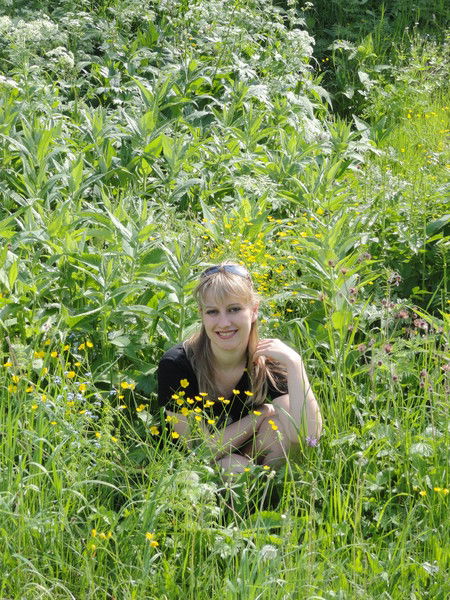 Алена Титова