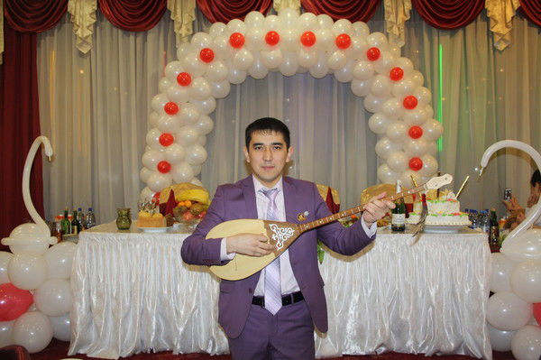 Саят Мынбаев