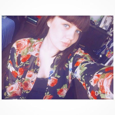 Лера Логинова