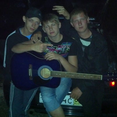 Женя Бобров