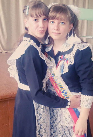 Елена Илларионова