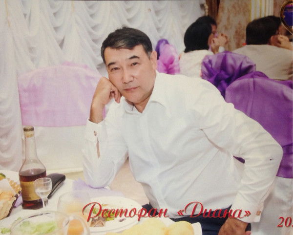 Султан Идрисов