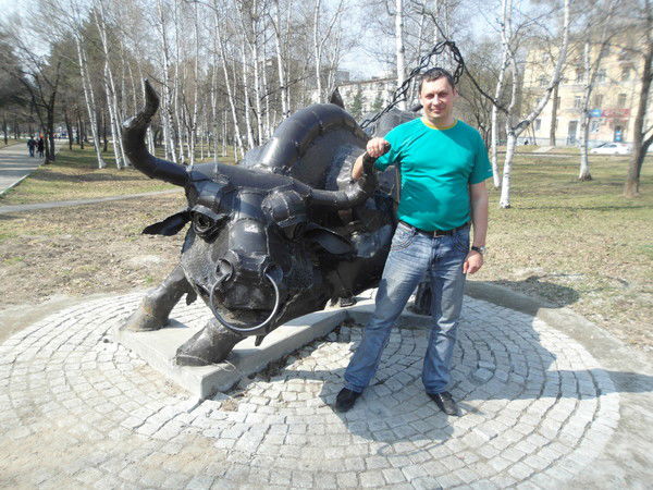 Павел Лазарев