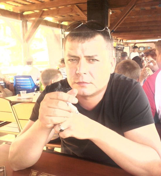 Юрий Николаев