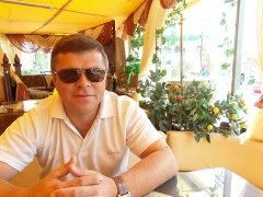 Александр Бурлов