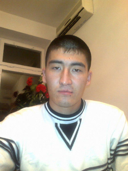 Курмет Азнабаев