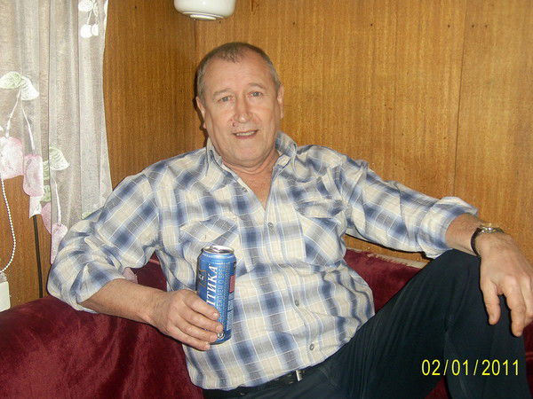 Владимир Отрощенко