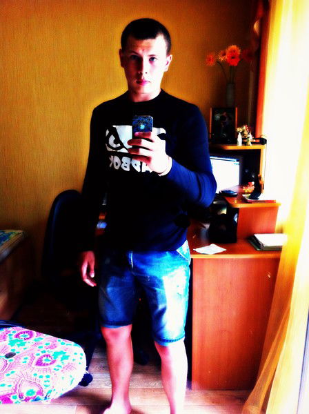 Даниил Безнощенко