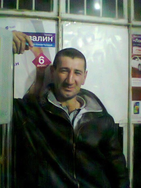 Акбар Махмудов