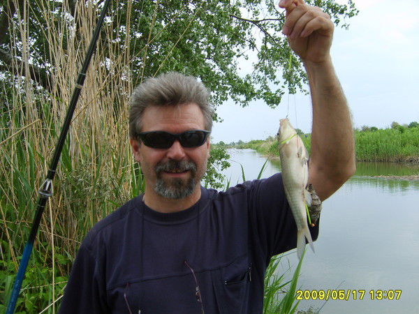 Валентин Уваров