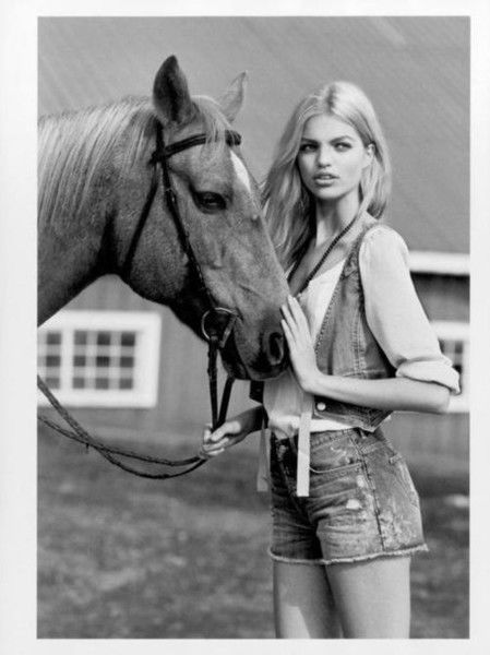 Назерке Ислам