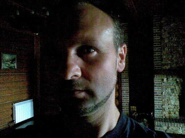 Игорь Толстик