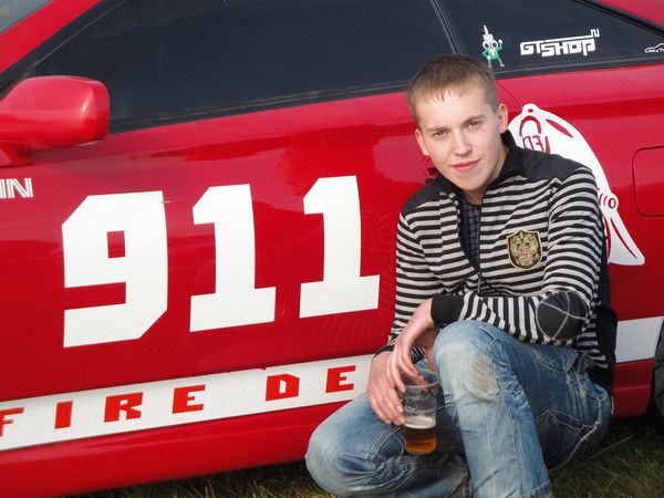 Антон Шестаков