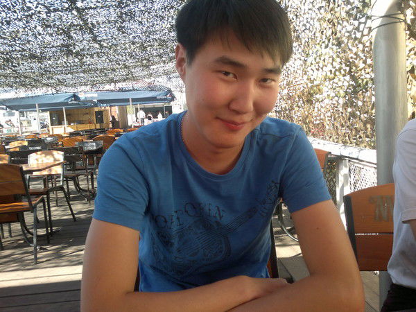 Денис Тапхаев