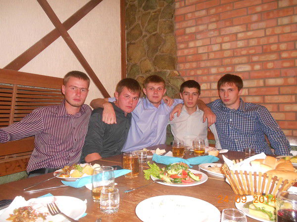 Алексей Лесов