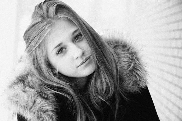 Мика Ньютон