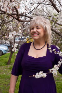 Ирина Холотян